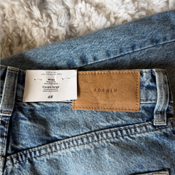 H&M Ava Ultra High Rise Wide Leg Jeans - Picture 6 of 8